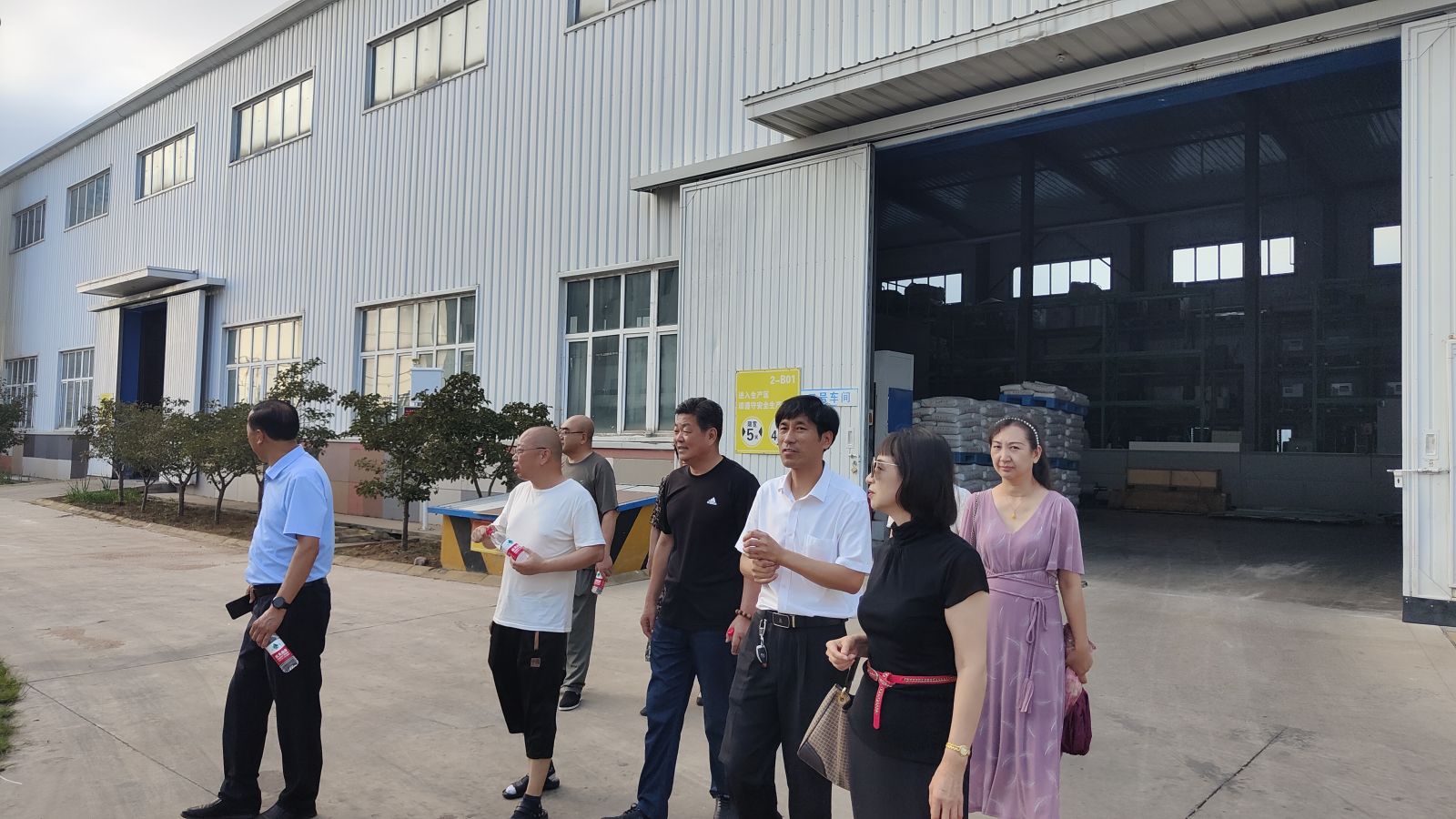 多商會(huì)到訪啄木鳥漆業(yè)集團(tuán)——互學(xué)互鑒 共促發(fā)展